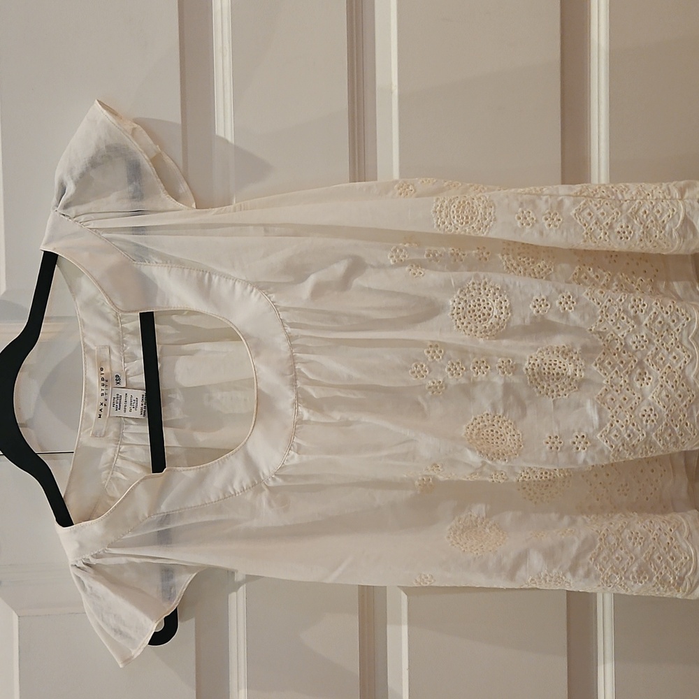 Max Studio XSP Eyelet Blouse